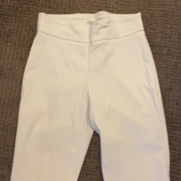 UrRebel Women’s White Cropped Pants 2 - Picture 6 of 6